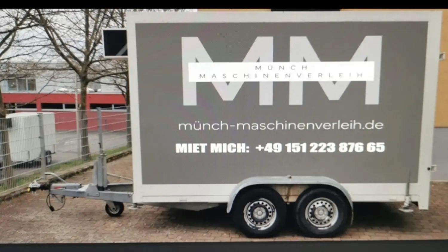 Kühlanhänger von Münch- Maschinenverleih